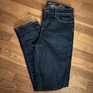 Eddie Bauer skinny jeans
